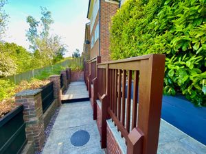 Photo 18- click for photo gallery